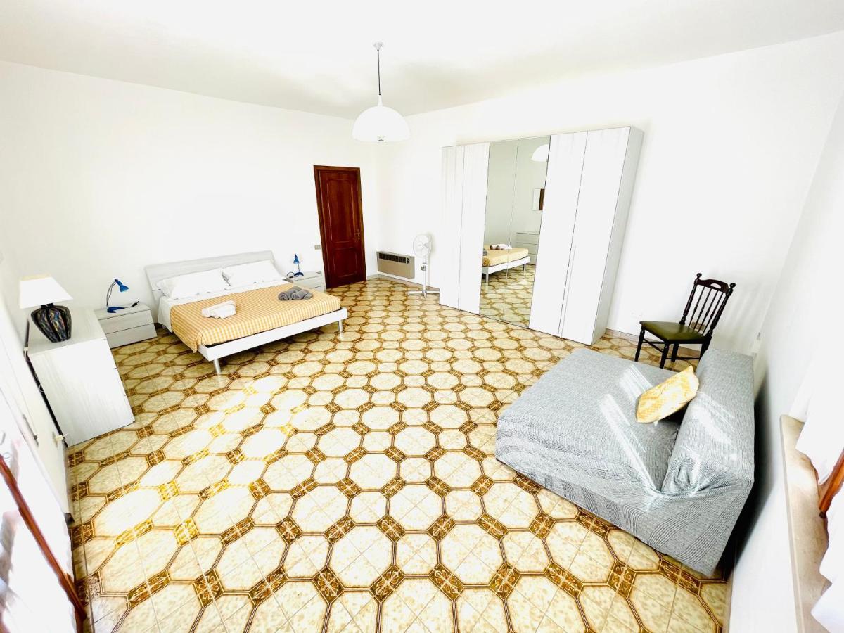 Sa Domu Zara - Ampia Casa Con Terrazzo Villa Pula Ngoại thất bức ảnh